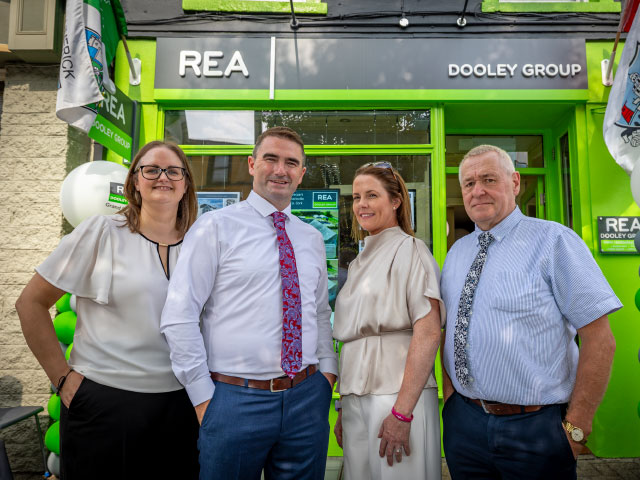 REA Dooley Group (Charleville) Logo